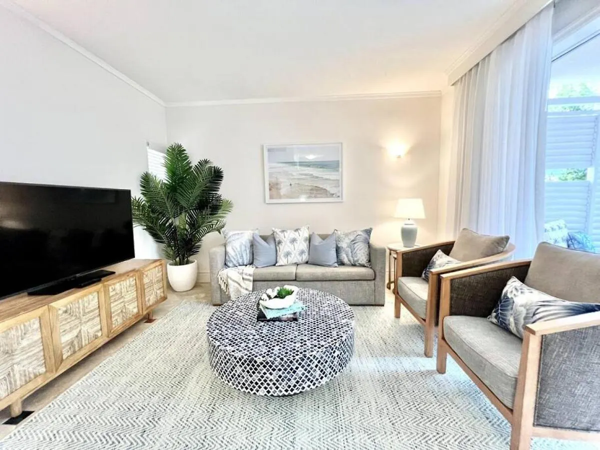 216 Hastings Street Luxury Apartment Walk To Beach Noosa Heads