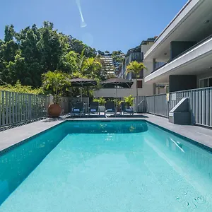 4* Aparthotel Saks On Hastings