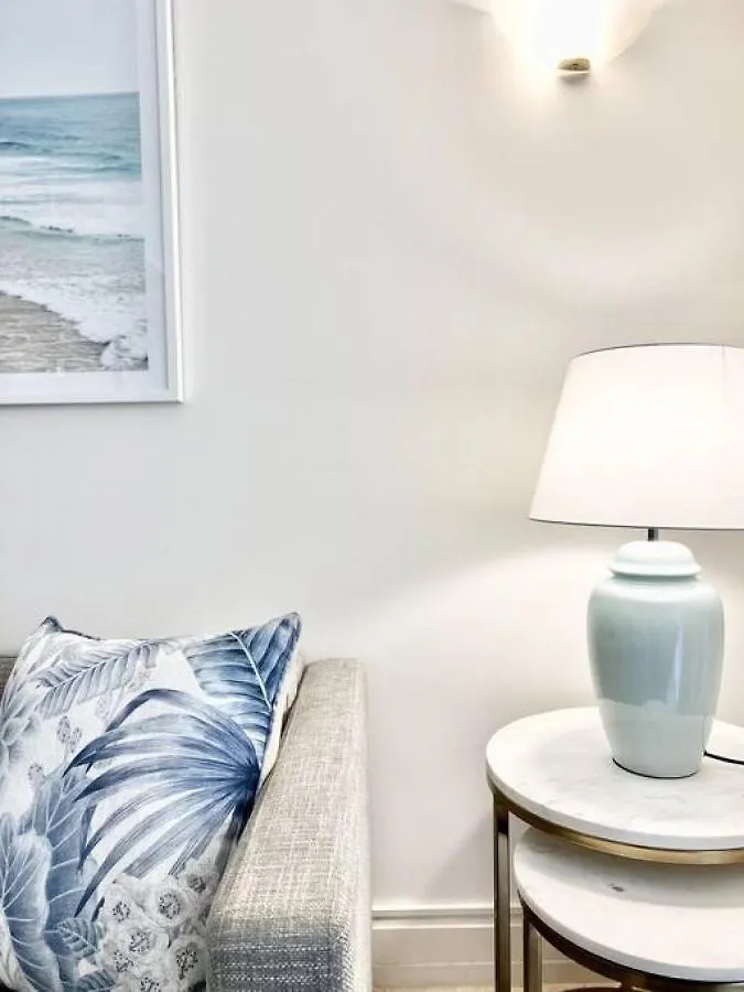 216 Hastings Street Luxury Apartment Walk To Beach Noosa Heads 0*,